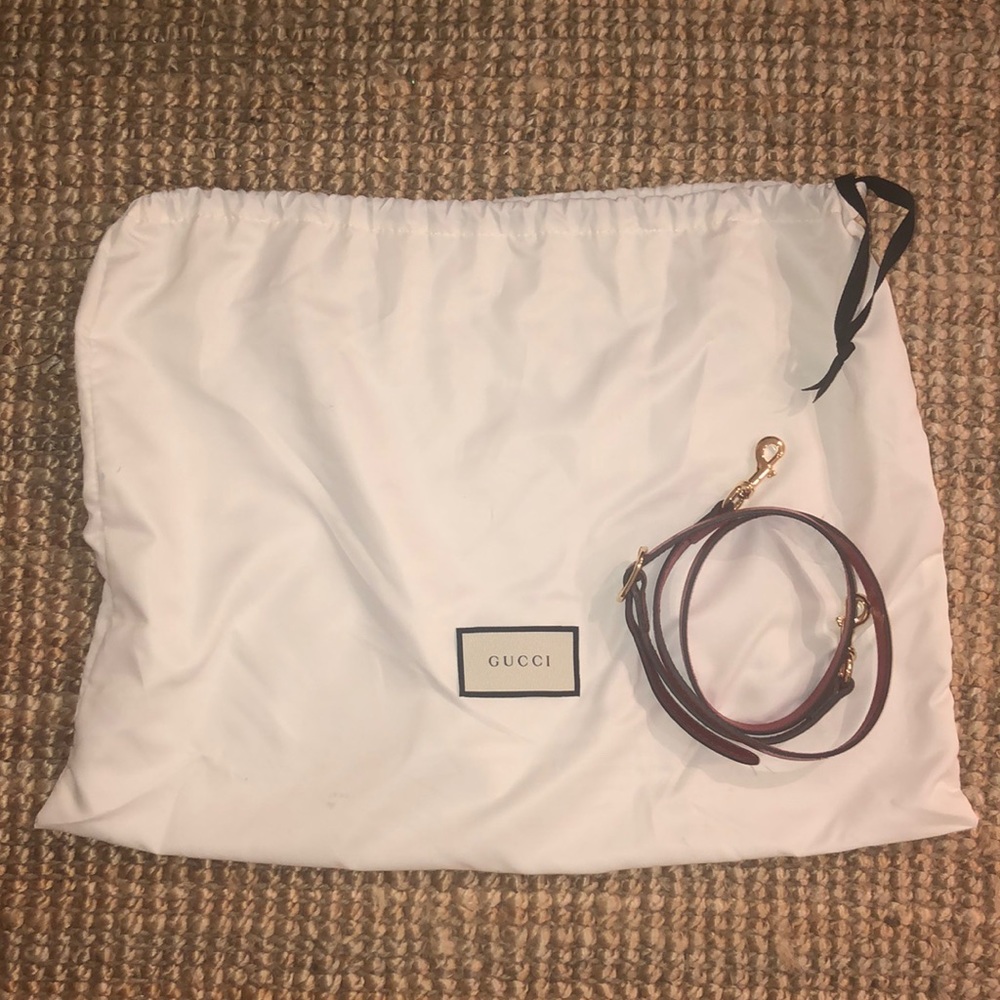 SOLD! NEW! Gucci Signature Leather Tote - Picture 6 of 7